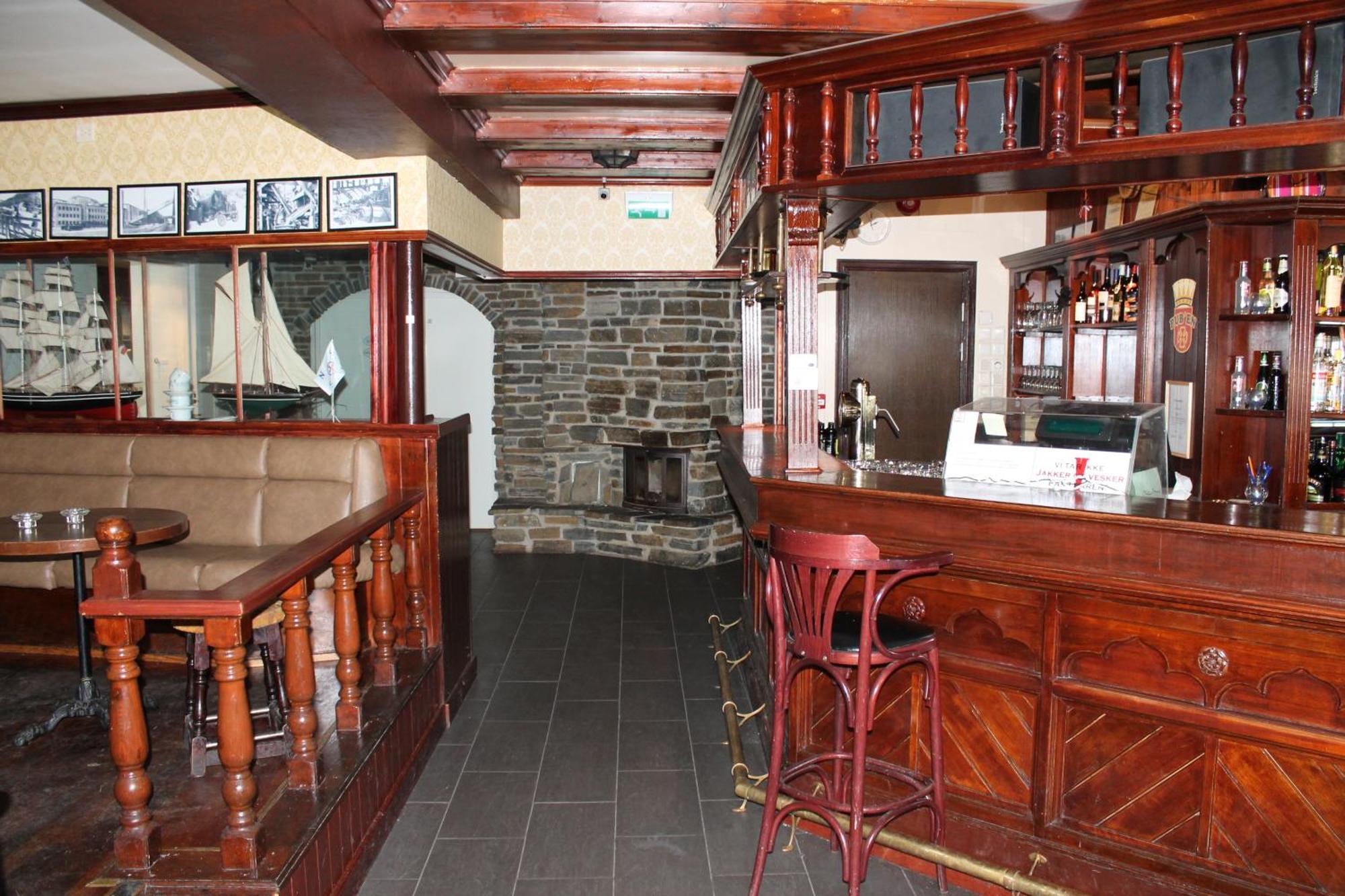Klover Hotel Sauda Dış mekan fotoğraf