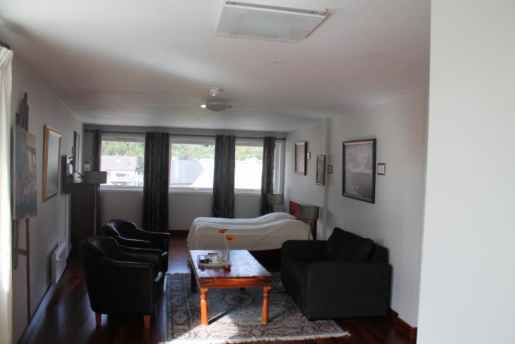 Klover Hotel Sauda Dış mekan fotoğraf