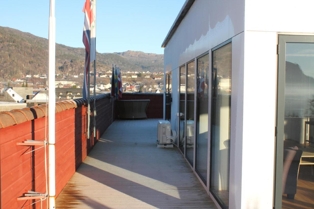 Klover Hotel Sauda Dış mekan fotoğraf